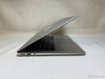 13 APPLE MacBook Air i5 1,4GHz HasWell Lze SSD až 2Tb Sonoma - 3