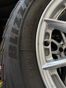 5x112 r16 225/55r16 zimní - 3