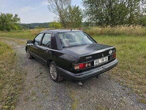 Ford Sierra GT 2.0 DOHC 88 kW - 3