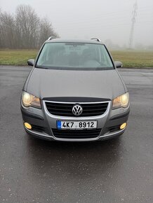 Volkswagen touran - 3