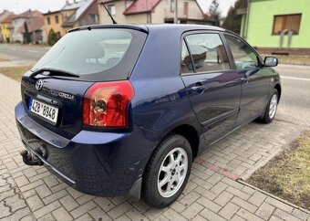 Toyota Corolla 1,4 VVT-i 16v TAŽNÉ NOVÁ STK benzín manuál - 3