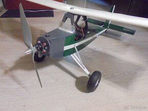 RC KONSTRUKČNÍ  HORNOPLOŠNÍK 1000 MM 4CH - 3