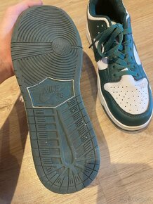 Tenisky NIKE DUNK LOW RETRO - 42 vel. - 3