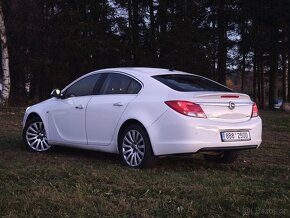 Opel Insignia 2.0 CDTi 118kW r.v. 2012 - Liftback - 3