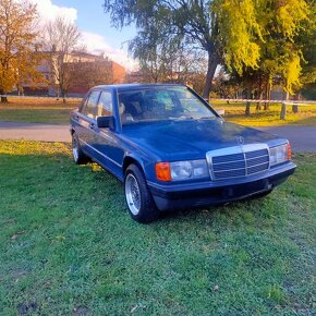 Mercedes Benz 190E - 3