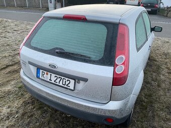 Ford Fiesta 6/2006 - 144.000 - 44KW - 3