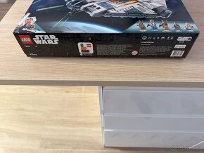 LEGO® Star Wars™ 75357 Stín & Fantom II - 3