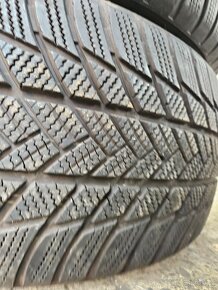 285/45R21 113 V XL Bridgestone Blizzak LM-001 RFT - 3