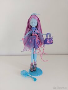 Monster High Kiyomi Haunterly - 3