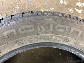 Nokian WR D3 235/55 R17 103 H (zimní sada) - 3