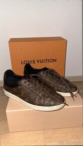 Louis Vuitton - 3