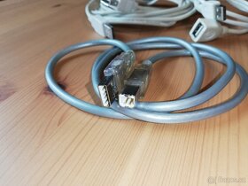USB kabely a PS2 prodlužovací kabel - 3