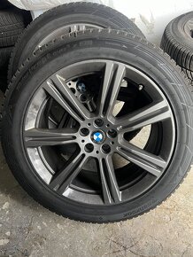 BMW X5,X6 275/45 R20 Originální zimní sada - 3