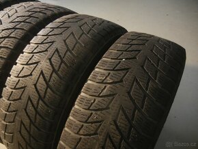 Zimní pneu Nokian 215/65R16C - 3