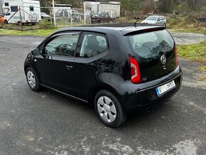 VW UP 1.0MPi, r.2012, serviska, stk, sada pneu - 3