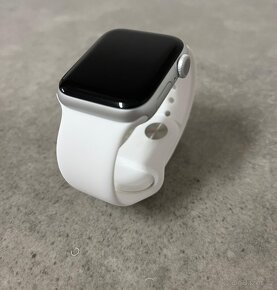 Apple Watch SE 40mm Silver - 3