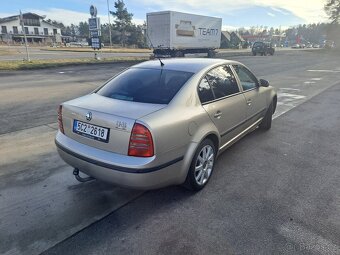 Skoda superb - 3