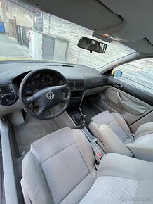 Volkswagen Golf 1.6 74kw - 3