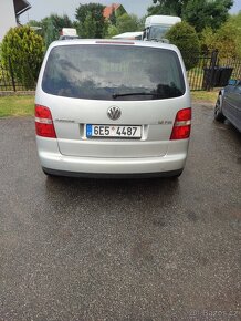 Prodám Volkswagen Touran benzín 1,6 - 3