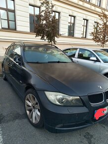 S těžkým srdcem prodávám své BMW - 3