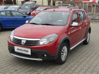 Dacia Sandero 1.6 i ,  62 kW benzín, 2011 - 3