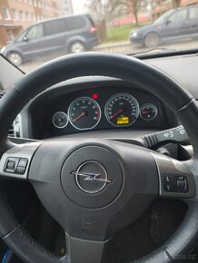 Opel Vectra C GTS - 3