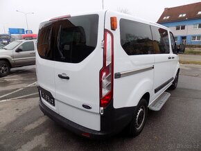 Ford Transit Custom 2.2 TDCI L1H1 KLIMA 9 MÍST - 3