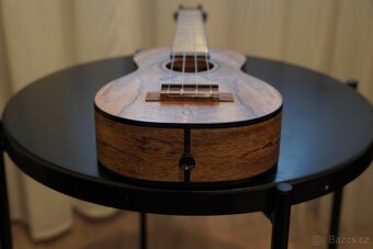 Ukulele - 3