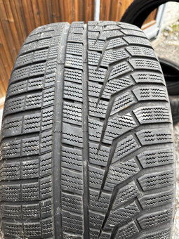 Zimní pneu 4ks Hankook iCept evo2 295/35/21 & 265/40/21 - 3