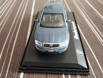 Škoda Superb I 1:43 Abrex - 3