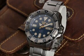 SEIKO 5 Sports Blue Monster - 4R36-03T0 - 3