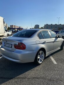 BMW E90 320D - 3