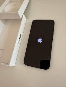 Apple iPhone 13 128GB - 3