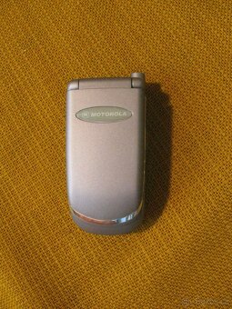 Kryt MOTOROLA V50 V3690  nový - 3