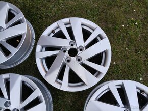 VW kola R15,nová,5x100,et 40,šířka 5,5 palce - 3