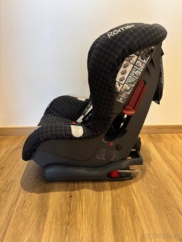 REZERVACE Autosedačka Britax Römer Duo plus - 3