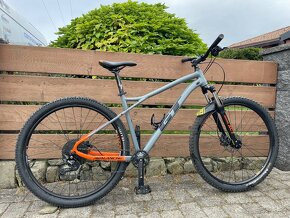 GT Avalanche 29" Sport/Comp vel. L - 3