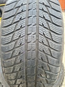 Zimní pneu 275/40R21 NOKIAN - 3