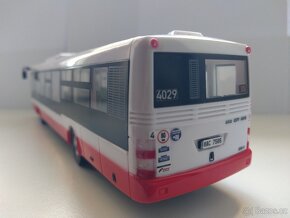 Model ABREX 1:43 - autobus SOR NB 12 - DP Praha - 3