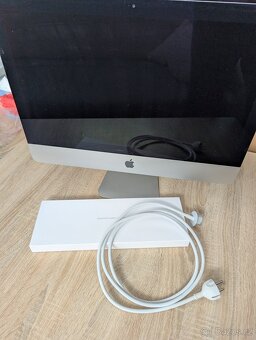 Apple iMac 2017 21,5" Retina 4K i5 8GB Radeon Pro 560 4GB - 3