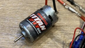 Traxxas TRX4 motor a regulátor - 3