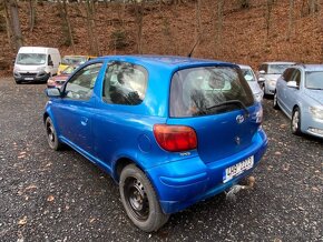 Toyota Yaris 1.0 VVT-i 50kW klima tažné el.okna 2003 - 3