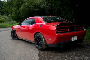 Dodge Challenger Hellcat 6.2l V8 custom 2016 800 koní - 3