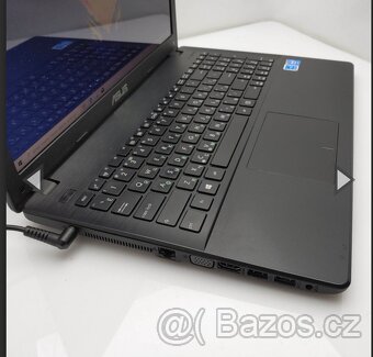 Prodám 2x notebook Asus R512M - 3