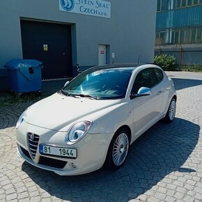 Alfa Romeo Mito 1.3JTD BLACK/WHITE - 3