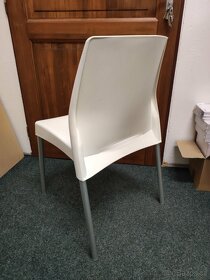 Prodám set 4 kvalitních italských židlí - Cena za sadu 4 ks - 3