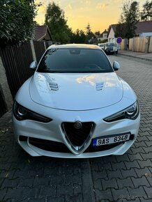 Alfa Romeo Stelvio Quadrifoglio 375kW 2.9 Bi-Turbo - 3