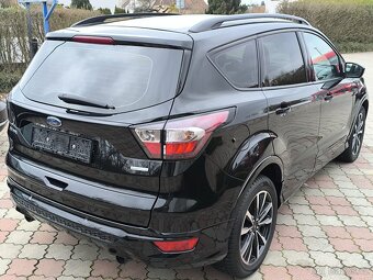 Ford Kuga - 3