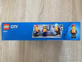 Nabízím Lego set 60373 - City Záchranářský člun - 3