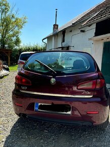 Alfa Romeo 147 - 3